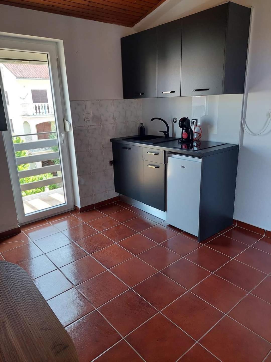 Apartmani Suhi Brod メドゥリン エクステリア 写真