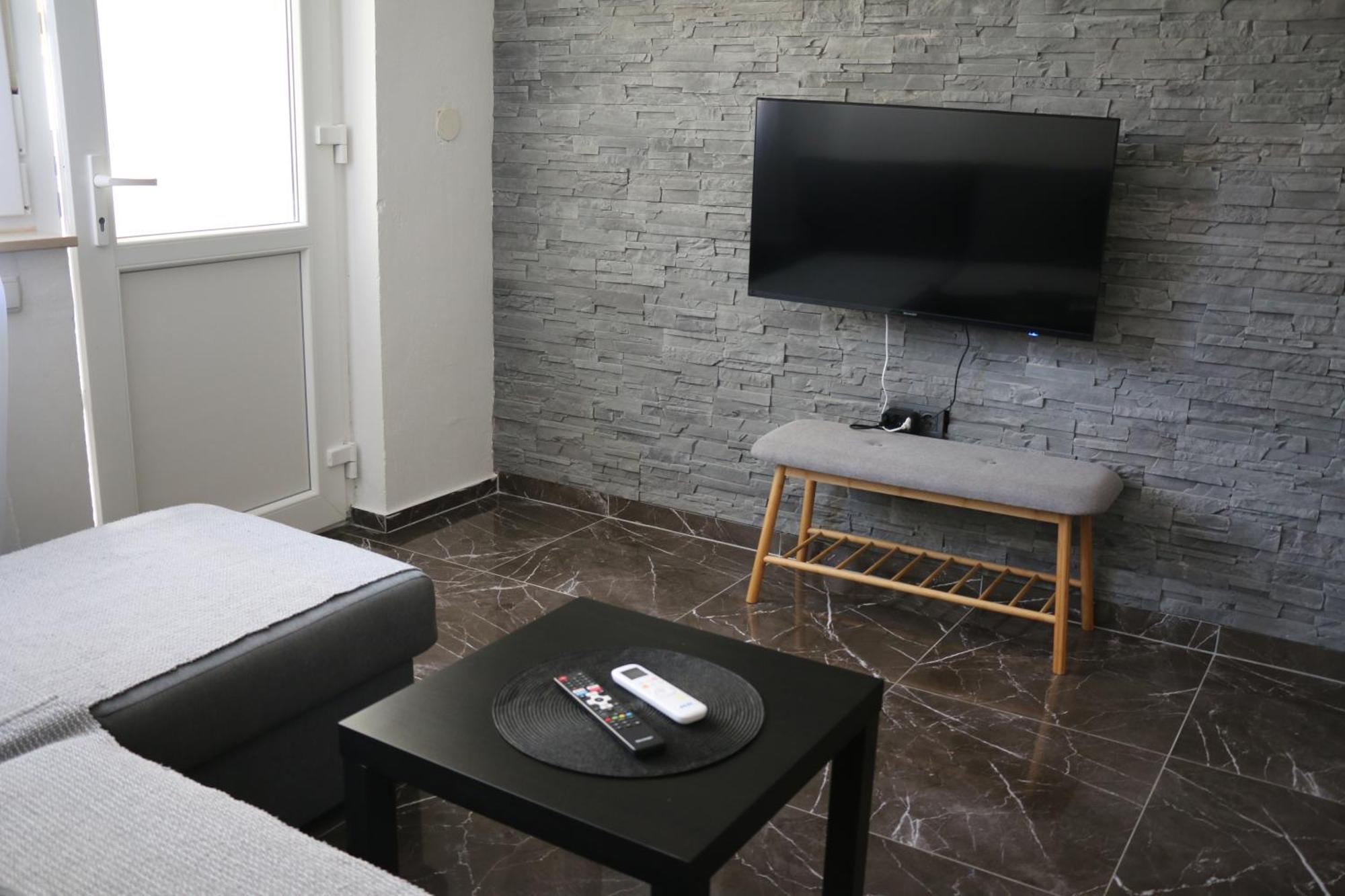 Apartmani Suhi Brod メドゥリン エクステリア 写真